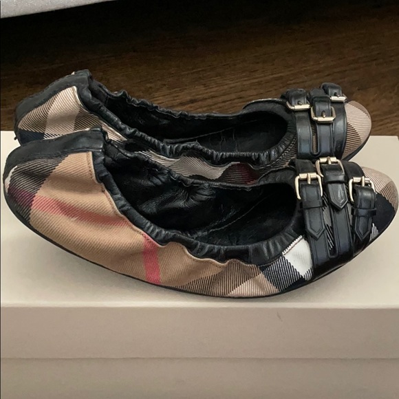 Burberry Ballet Flats - Picture 2 of 3